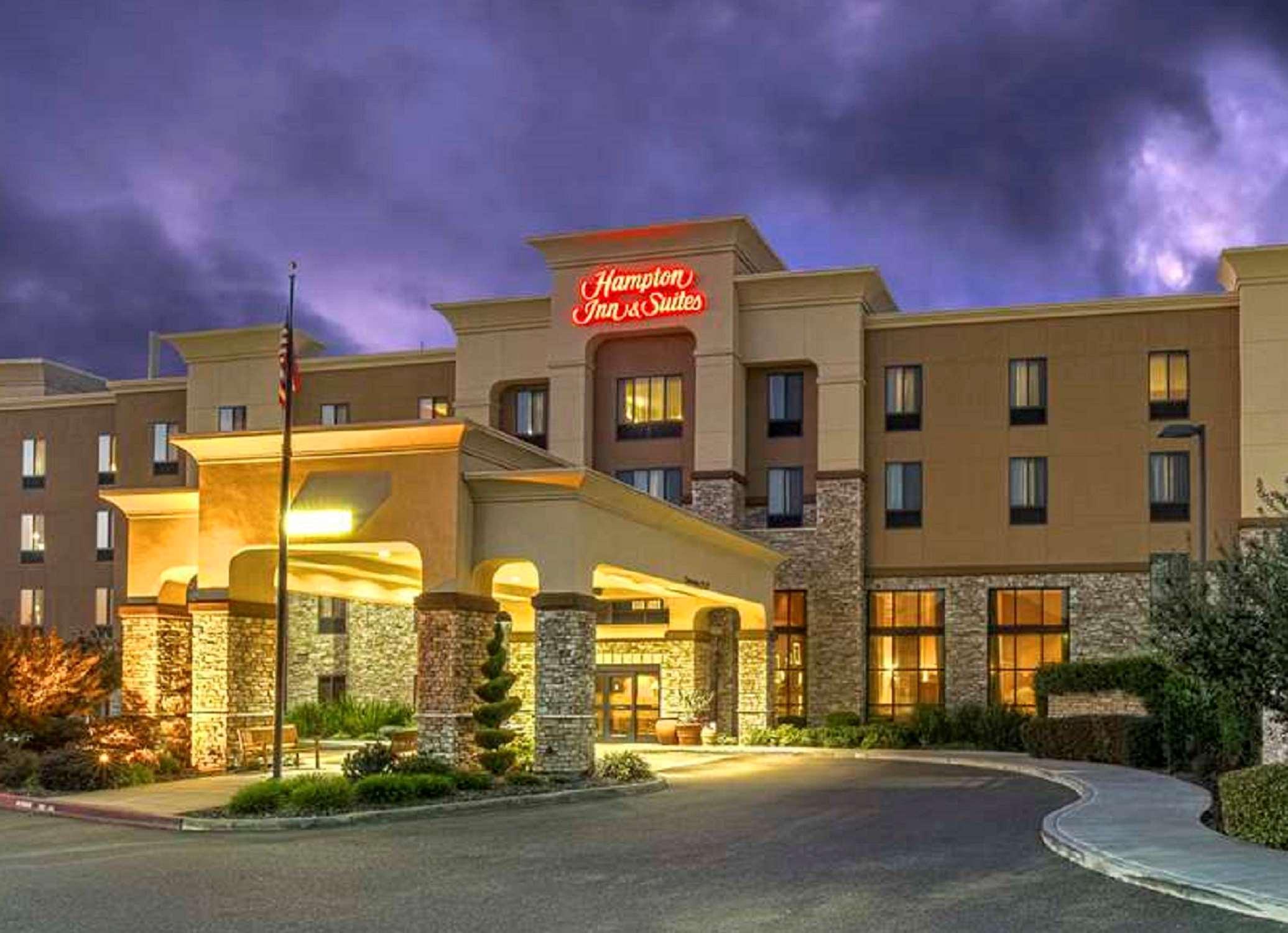 Hampton & Sacramento-elk Grove Laguna I-5 Hotel