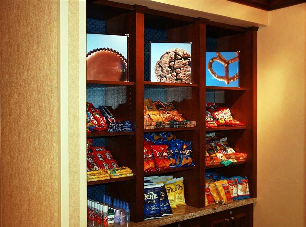 Hampton & Sacramento-elk Grove Laguna I-5 Hotel 3*