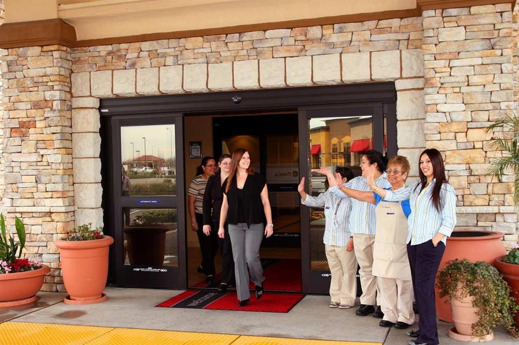 Hampton & Sacramento-elk Grove Laguna I-5 Hotel 3*