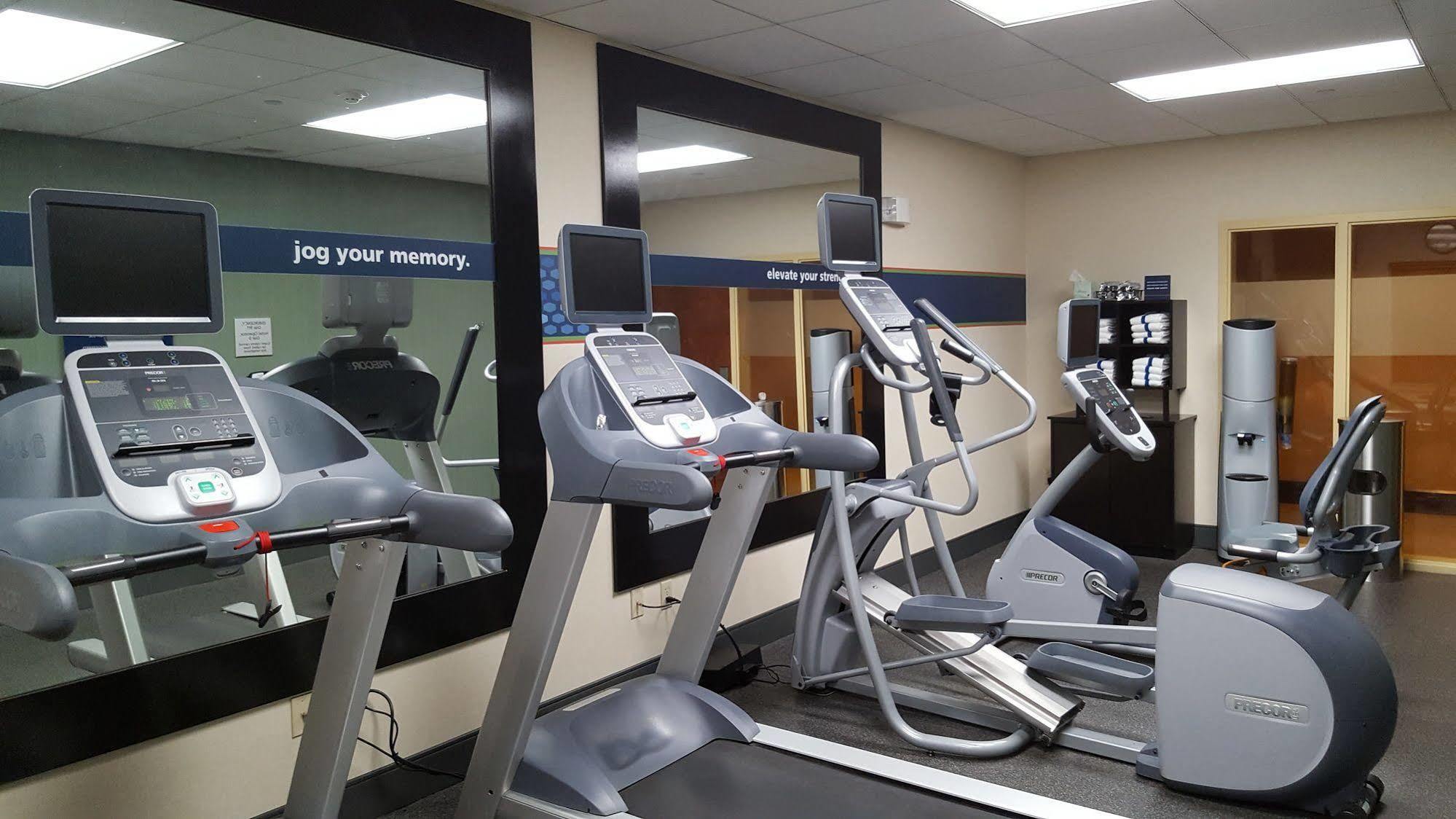 Hampton & Sacramento-elk Grove Laguna I-5 Hotel 3*